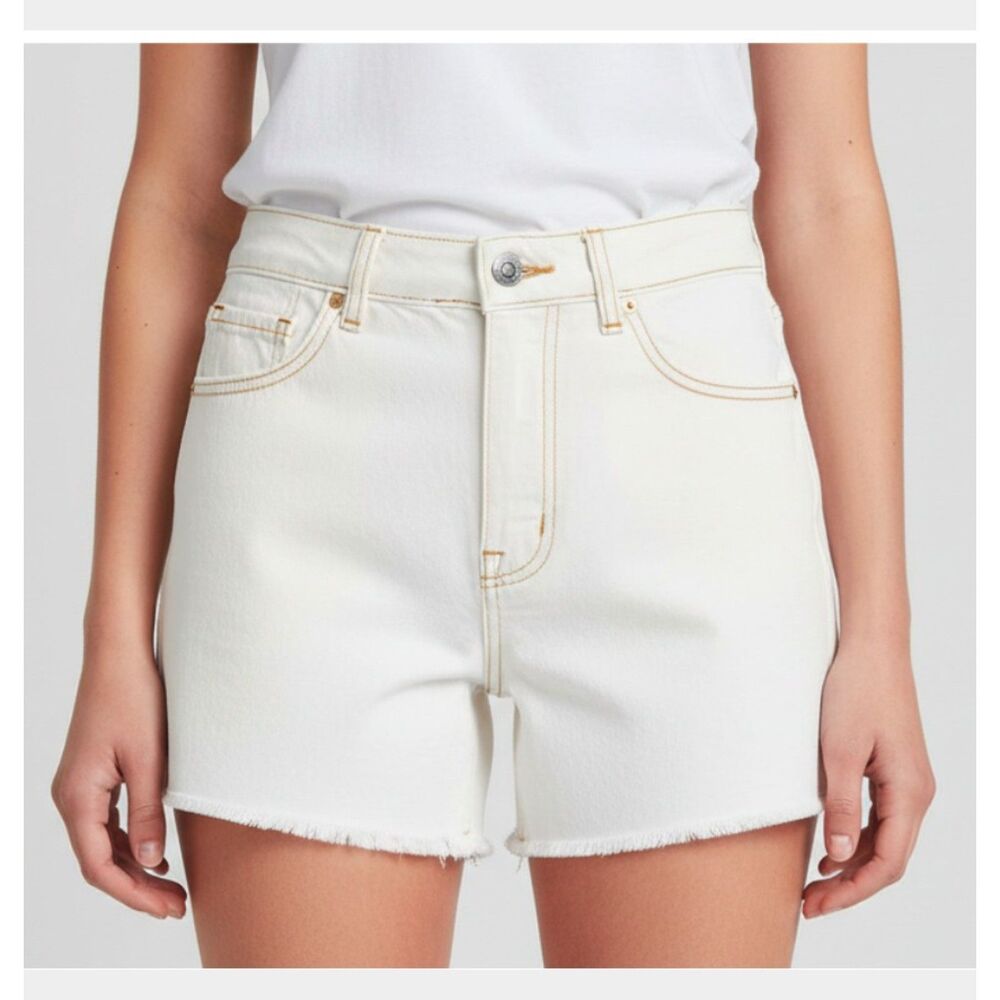 Abercrombie & Fitch Light Wash High Rise Denim Cut Off Shorts Size 2 W26